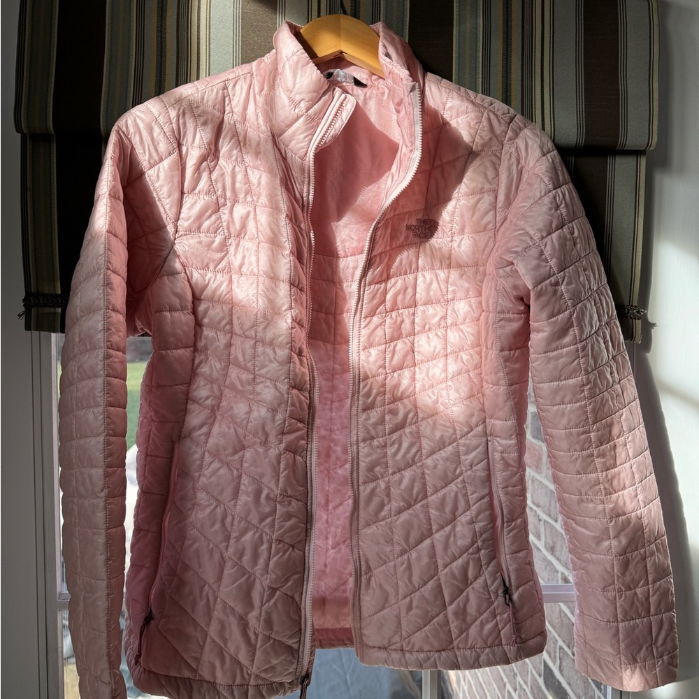 NorthFace thermoball light weight jacket